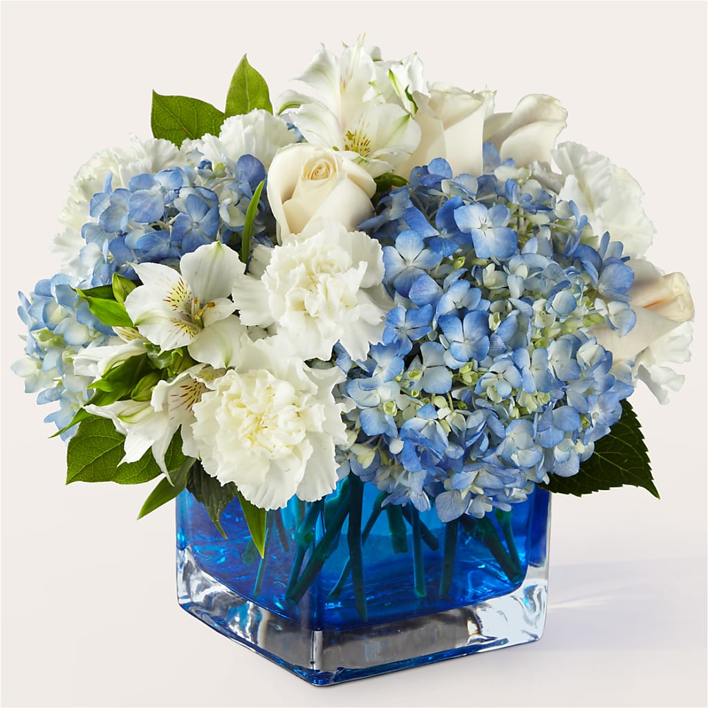 Soothing Waters Bouquet – CHESAPEAKE FLORAL & GIFTS, Chesapeake VA