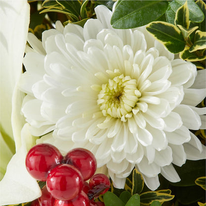 Festive Moments Tree – CHESAPEAKE FLORAL & GIFTS, Chesapeake VA