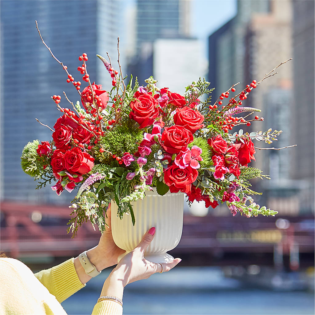 Big Red Bow Bouquet – CHESAPEAKE FLORAL & GIFTS, Chesapeake VA