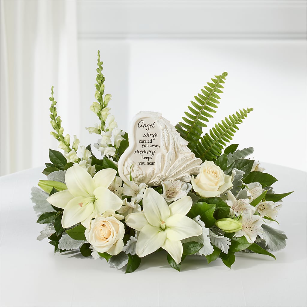 Holding You Close Arrangement – CHESAPEAKE FLORAL & GIFTS, Chesapeake VA