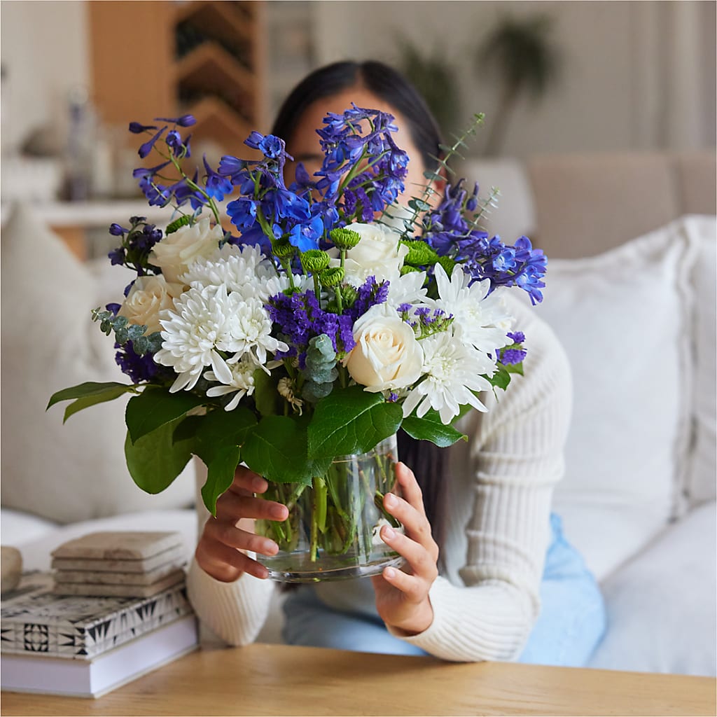 Cerulean Waves Bouquet – CHESAPEAKE FLORAL & GIFTS, Chesapeake VA