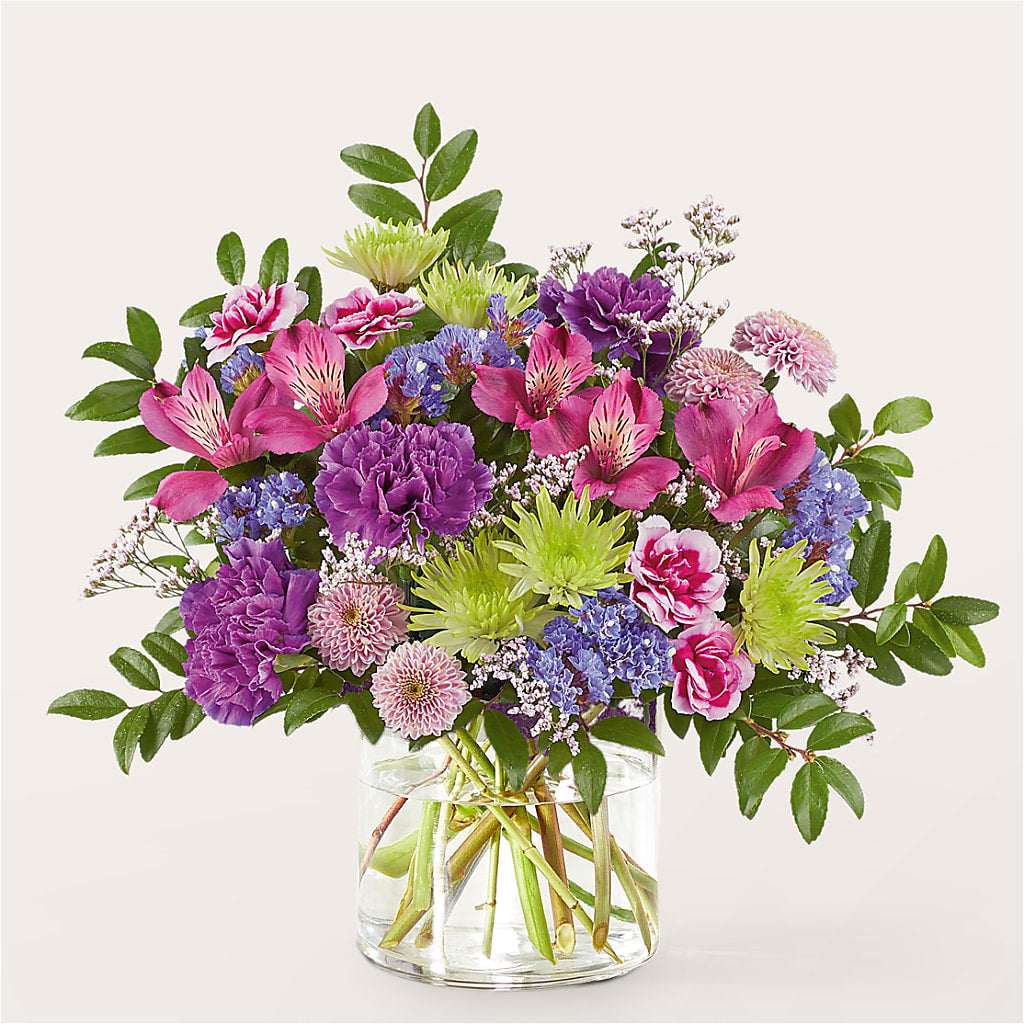Glass Half Full Bouquet – CHESAPEAKE FLORAL & GIFTS, Chesapeake VA