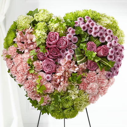 Heartwarming Standing Heart – CHESAPEAKE FLORAL & GIFTS, Chesapeake VA