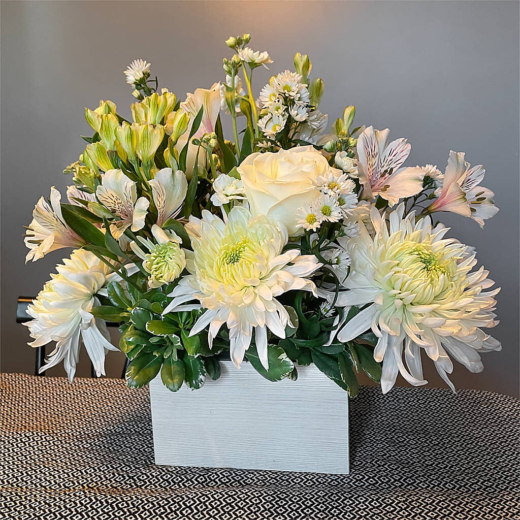 Eternal Affection Arrangement – CHESAPEAKE FLORAL & GIFTS, Chesapeake VA