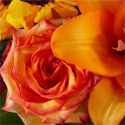 Grateful Centerpiece – CHESAPEAKE FLORAL & GIFTS, Chesapeake VA