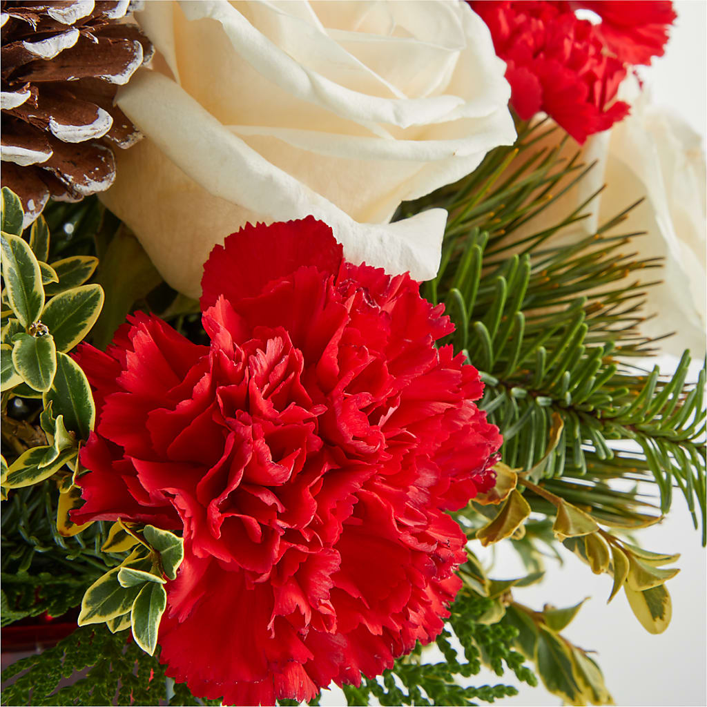 Christmas Market Bouquet – CHESAPEAKE FLORAL & GIFTS, Chesapeake VA