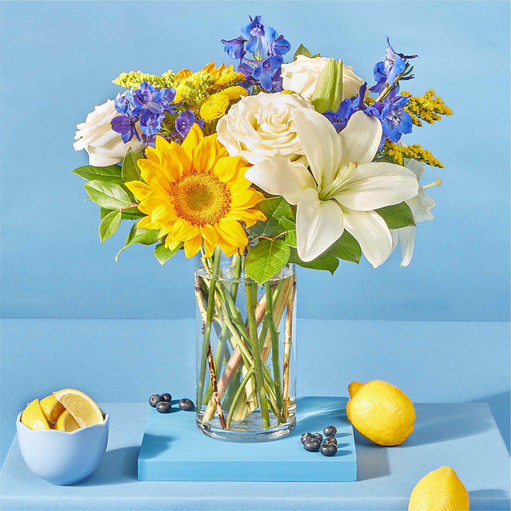 Stargazing Bouquet – CHESAPEAKE FLORAL & GIFTS, Chesapeake VA